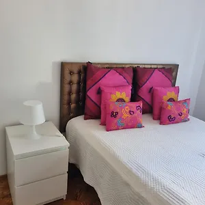 Sun House Belem - Free Parking And View Tower Apartamento