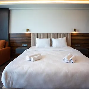 View Luxury באטומי